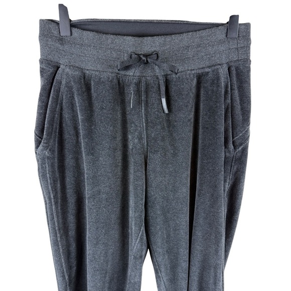 Lululemon Warm Down Jogger *Velour
Heathered Black Size 4 - Picture 7 of 10